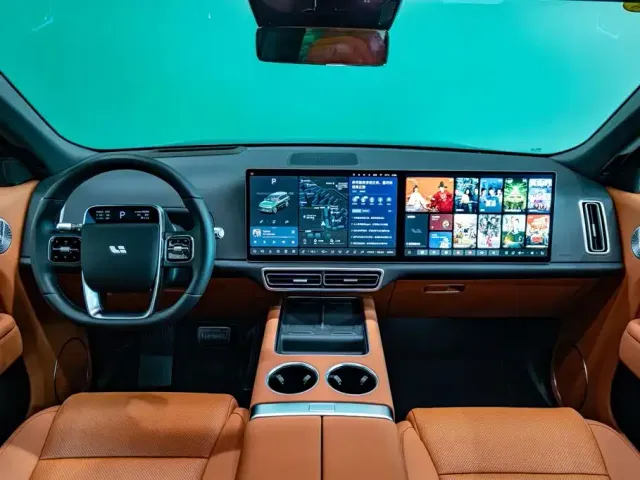 Li Auto L9 — Фото автомобиля 9