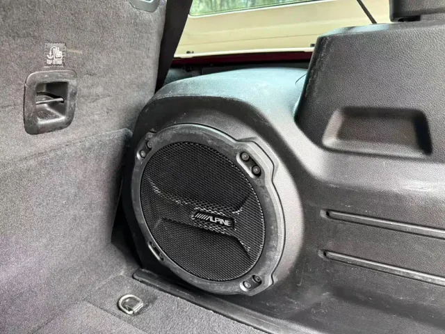 Jeep Wrangler — Фото автомобиля 8