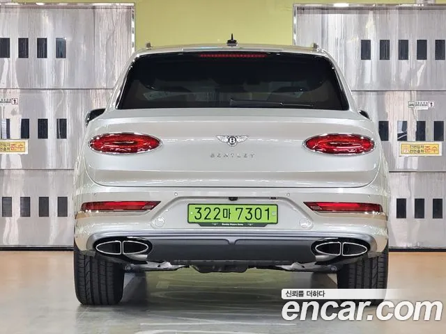 Bentley Bentayga Bentayga 4.0 V8 Atelier Edition — Фото автомобиля 4