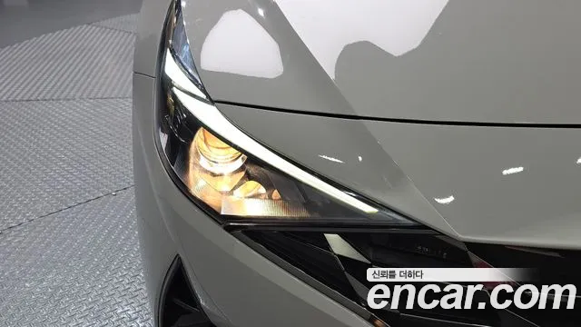 Hyundai AVANTE Avante (CN7) — Фото автомобиля 17