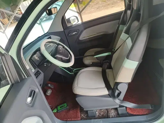 Wuling Hongguang Mini EV — Фото автомобиля 14