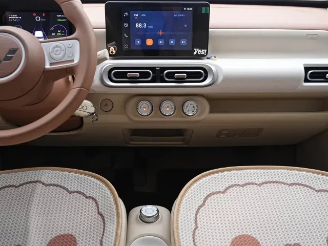 Wuling Hongguang Mini EV — Фото автомобиля 14