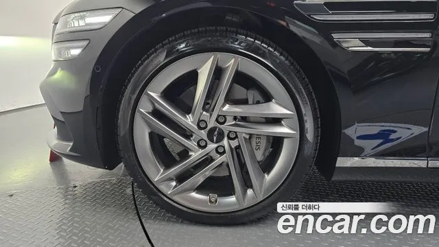Genesis G80 RG3 — Фото автомобиля 5