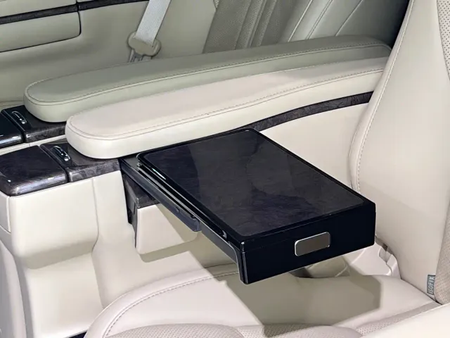 Toyota Vellfire — Фото автомобиля 15