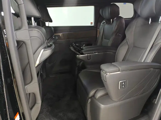 Toyota Vellfire — Фото автомобиля 6