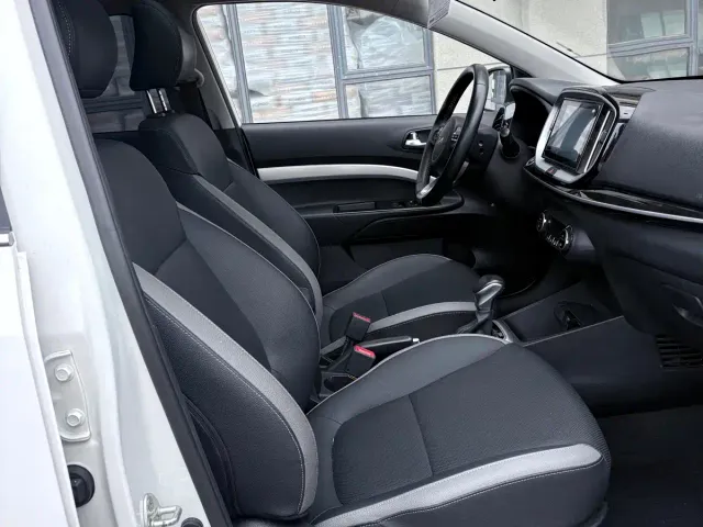 Kia KX1 — Фото автомобиля 8