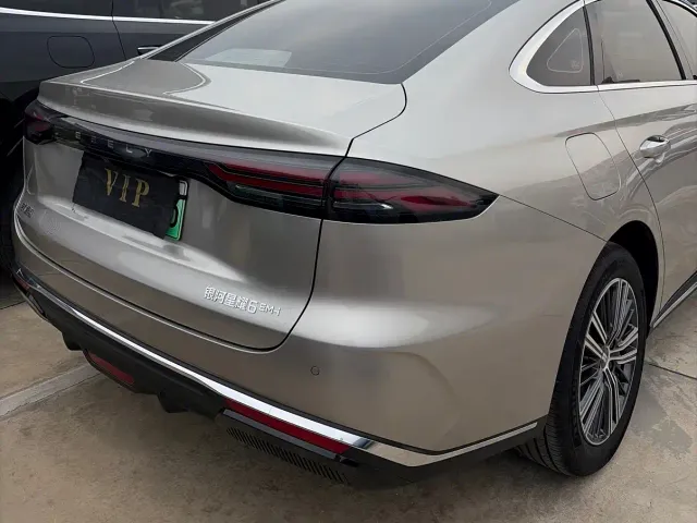 Geely Galaxy Stellar 6 — Фото автомобиля 5