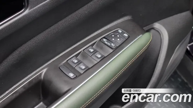 Renault Korea QM6 New — Фото автомобиля 30