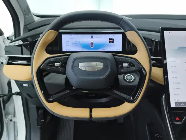 Geely Boyue L — Фото автомобиля 15