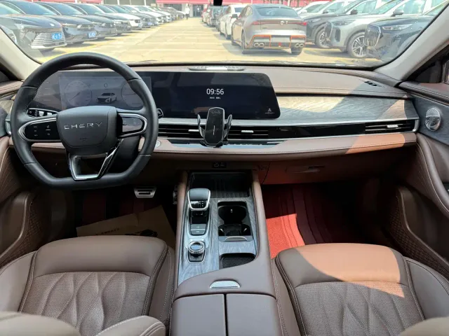 Chery Arrizo 8 — Фото автомобиля 13