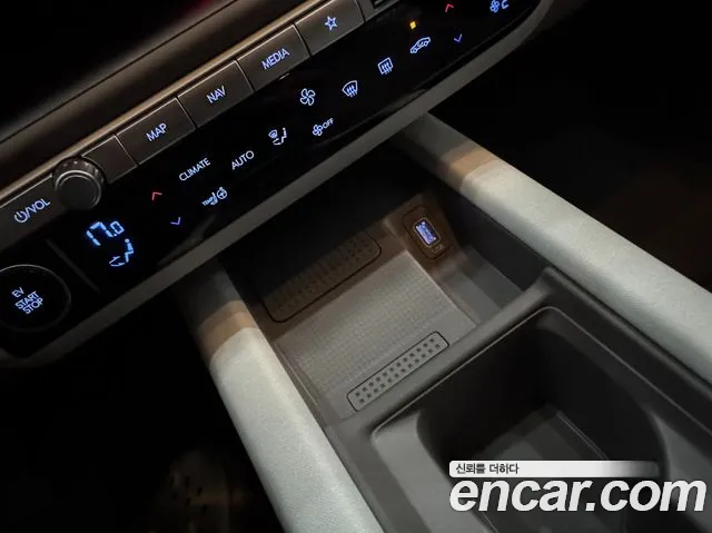 Hyundai Ioniq6 Long Range AWD — Фото автомобиля 13