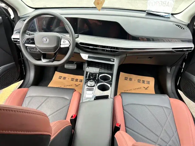 Changan Eado — Фото автомобиля 7