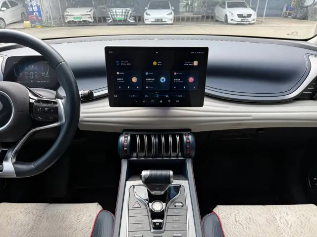 BYD Yuan PLUS — Фото автомобиля 6
