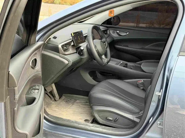 BYD Seal 05 DM-i — Фото автомобиля 7