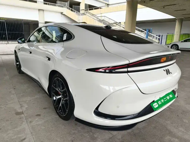 IM Motors L6 — Фото автомобиля 4