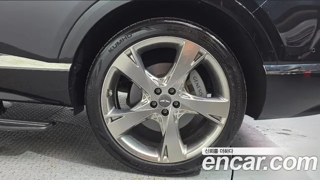 Genesis GV80 2.5T Бензин AWD — Фото автомобиля 12