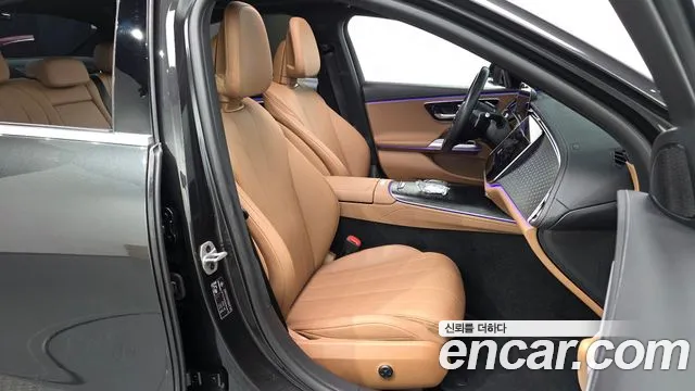 Mercedes-Benz E-Class W214 — Фото автомобиля 11