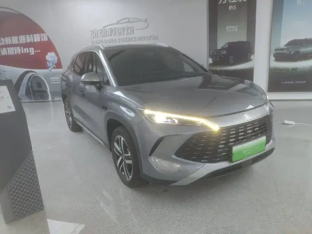 BYD Song L DM-i — Фото автомобиля 2