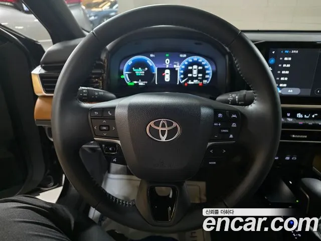 Toyota Camry — Фото автомобиля 10