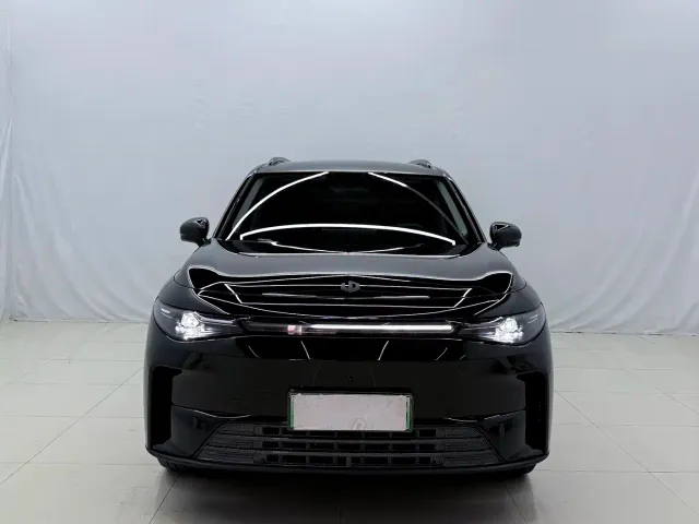 Leapmotor C16 — Фото автомобиля 2
