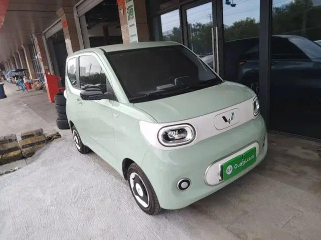 Wuling Hongguang Mini EV — Фото автомобиля 3