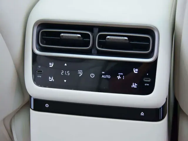 Li Auto i6 — Фото автомобиля 17