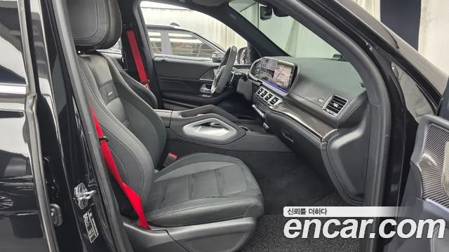 Mercedes-Benz GLE-Class — Фото автомобиля 23