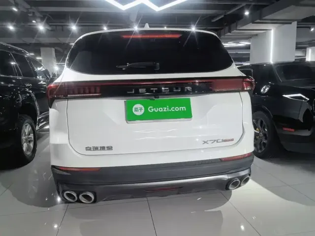 Jetour X70 Plus — Фото автомобиля 5