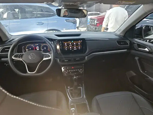 Volkswagen Tharu — Фото автомобиля 9