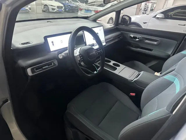 Aion AION Y 2025 Model Plus 610 Smart Enjoy — Фото автомобиля 6