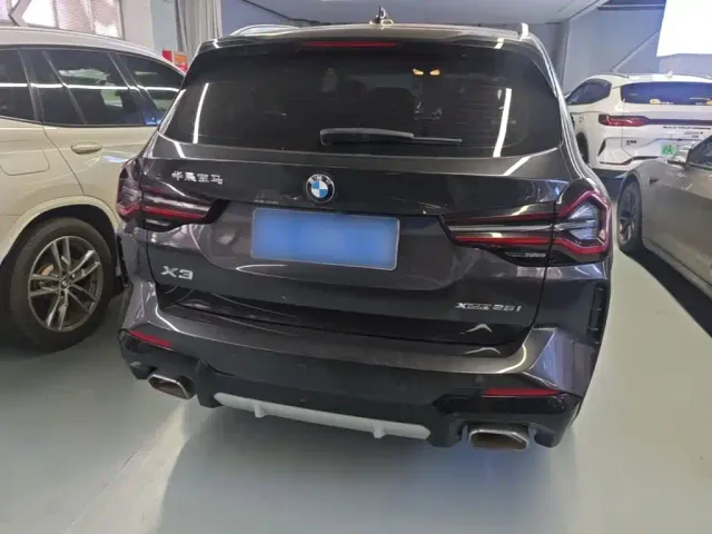 BMW BMW X3 2022 Facelift xDrive25i M Sport Package — Фото автомобиля 5