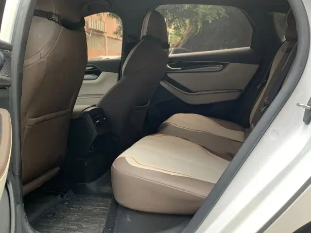 BYD Qin PLUS — Фото автомобиля 7