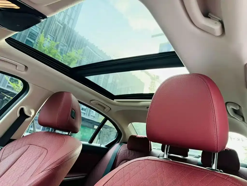 BMW BMW i3 2022 eDrive 35 L — Фото автомобиля 14