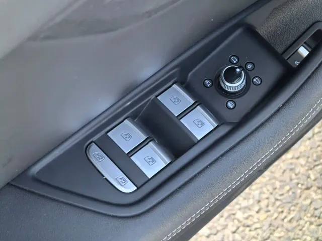 Audi A4L — Фото автомобиля 16