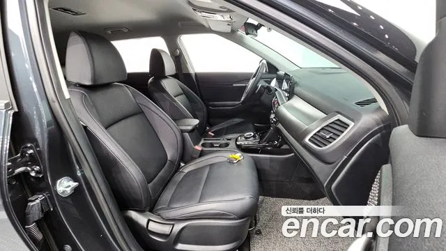 Kia Seltos New — Фото автомобиля 16