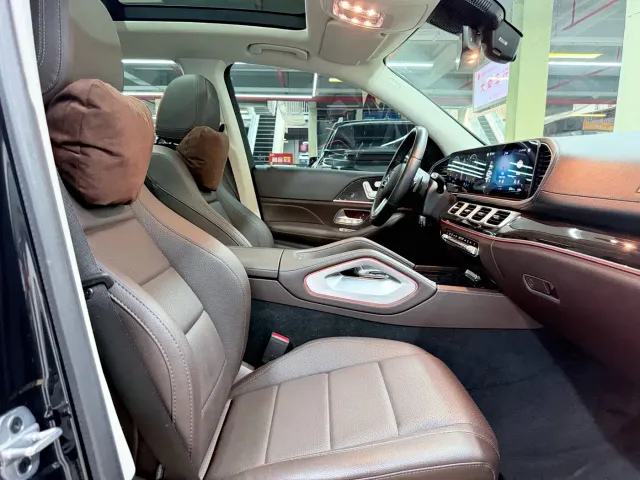 Mercedes-Benz GLE-Class — Фото автомобиля 12
