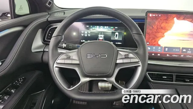BYD Sealion 7 — Фото автомобиля 18