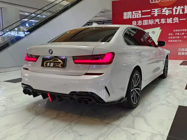 BMW 3 Series — Фото автомобиля 22