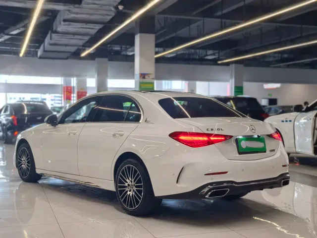 Mercedes-Benz C-Class — Фото автомобиля 5