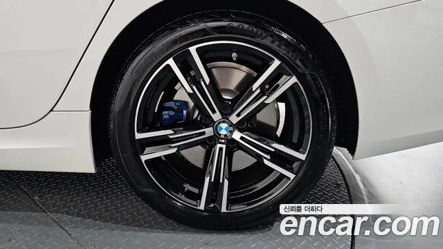 BMW 3-Series 3 серия (G20) 320i M Sport — Фото автомобиля 19