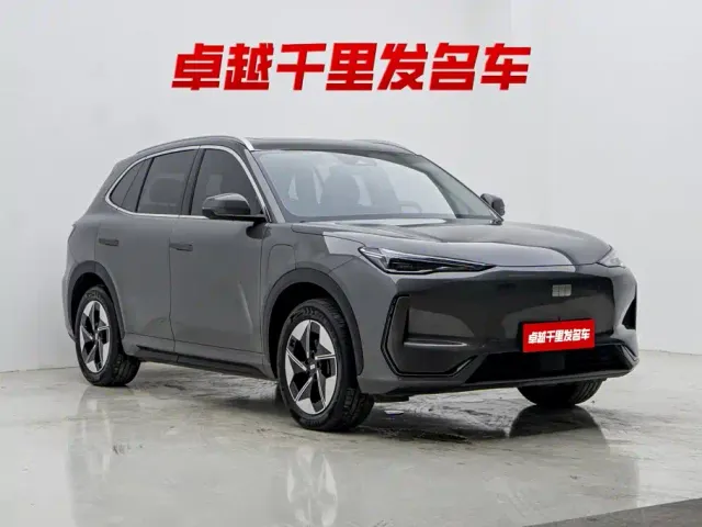 Geely Galaxy E5 — Фото автомобиля 3