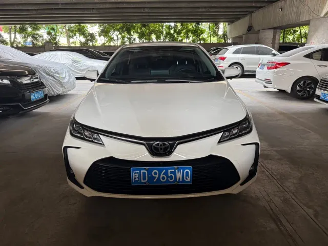 Toyota Corolla — Фото автомобиля 2