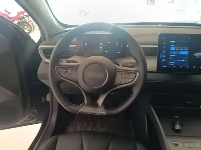 BYD Seal 05 DM-i — Фото автомобиля 10