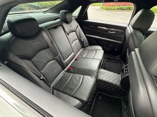 Cadillac CT6 — Фото автомобиля 12