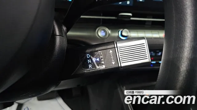Hyundai Kona — Фото автомобиля 9