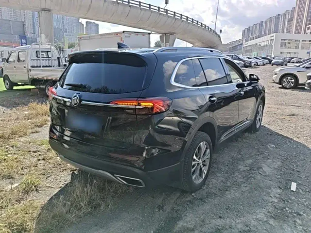Buick Envision Plus — Фото автомобиля 6