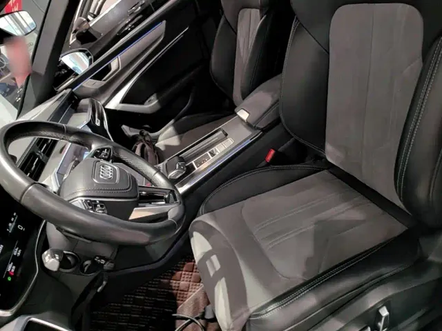 Audi A6L — Фото автомобиля 14