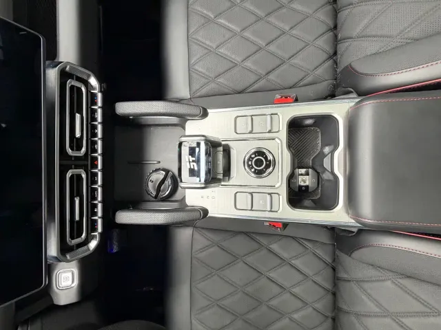 Jetour T2 — Фото автомобиля 17