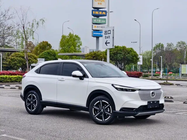 Honda Vezel — Фото автомобиля 3