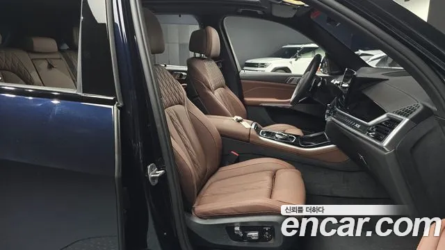 BMW X5 xDrive 40i M Sport — Фото автомобиля 26